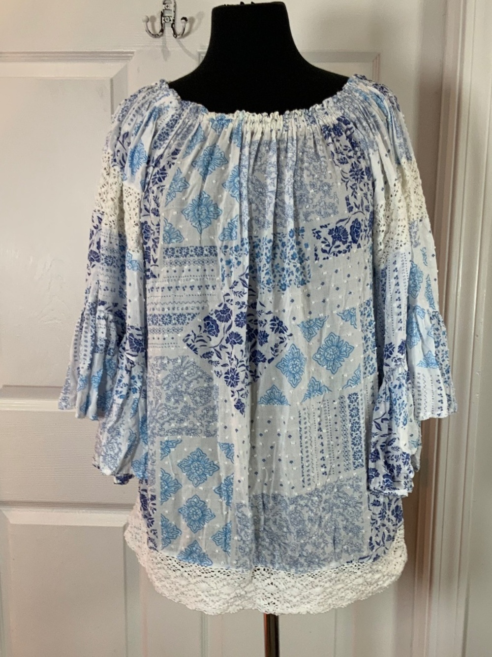 Surf Gypsy Blue Boho Patchwork Floral Wide Sleeve Crochet Top Size Small